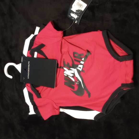 Jordan Other - 3 pack Jordan body suit